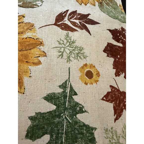 Celebrate Together Fall Sunflower Foliage 4 Placemats - Picture 3 of 5